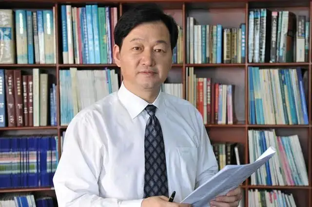 扶贫事业积极参与秦英林的工作_积极参与扶贫活动_秦英林与扶贫事业的积极参与