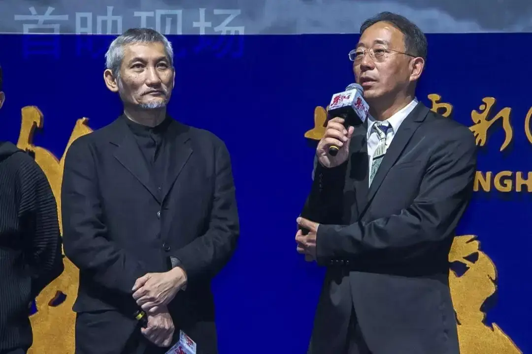 吴京表演_吴京演出的场景_吴京在动作片中的风格演绎