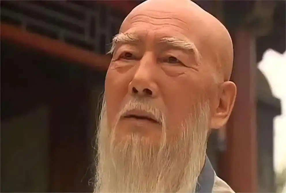 姚广孝：从道观到皇宫的谋士，他为何选择隐退？朱棣称帝背后的功臣